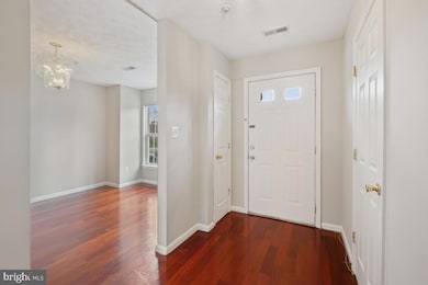 6081 64th Ave, Riverdale, MD 20737 - photo 4