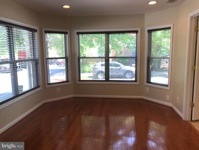 10201 Rutland Round Rd, Columbia, MD 21044 - photo 5