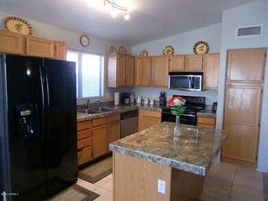 Kitchen (1)