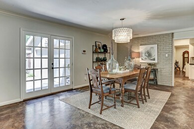 10114 Holly Springs Dr, Houston, TX 77042 - photo 7