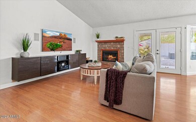 04-19049 N 5th Ave 02