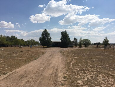 1989 W Deadwood Ranch Rd, Paulden, AZ 86334 - photo 3