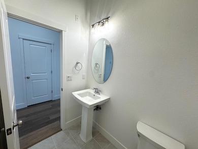 1261 Gypsum Ct, Los Banos, CA 93635 - photo 6