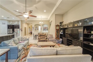 5917 Jasper Glen Dr, Lithia, FL 33547 - photo 6