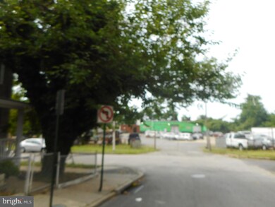 419 Poplar Grove St, Baltimore, MD 21223 - photo 2