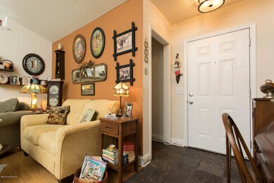 Living Rm