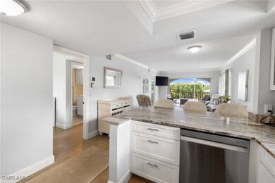 5 High Point Cir W unit 307, Naples, FL 34103 - photo 3