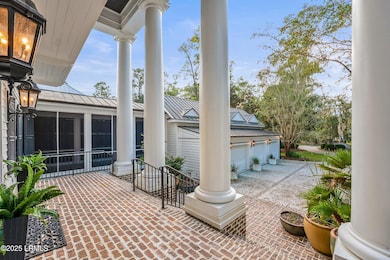 DSC08701-595-1.jpg-SMALL