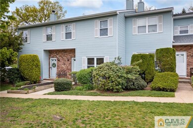 7 Jeanette Ct, Jamesburg, NJ 08831 - photo 2