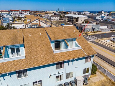 Stockton Condos Unit 11-large-008-024-17