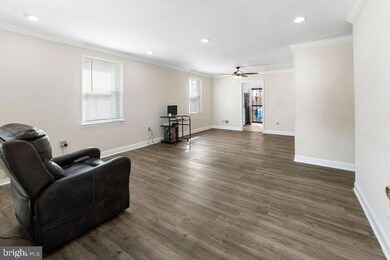 910 Balboa Ave, Capitol Heights, MD 20743 - photo 4