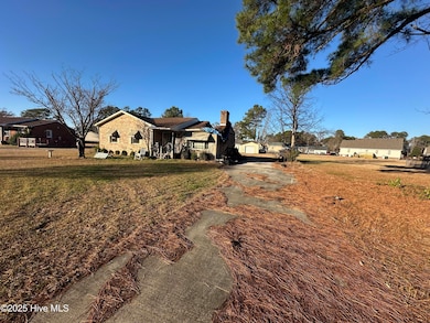 202 Jay Trail, Murfreesboro, NC 27855 - photo 3