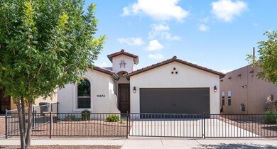 13585 Lawkland St, Horizon City, TX 79928 - photo 2