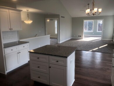 10222 Crossroads dining living room and