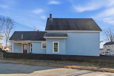 11 Charles St, Nashua, NH 03064 - photo 4