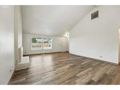 18836 SW Butternut St, Beaverton, OR 97007 - photo 6