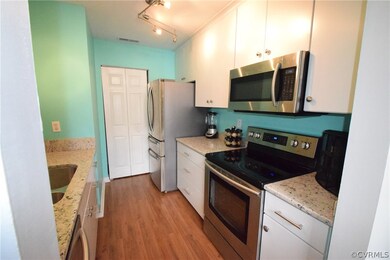 4601 Four Seasons Terrace unit E, Glen Allen, VA 23060 - photo 7