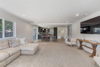 07-web-or-mls-726-earhart-rd