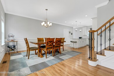 1008 DR Island