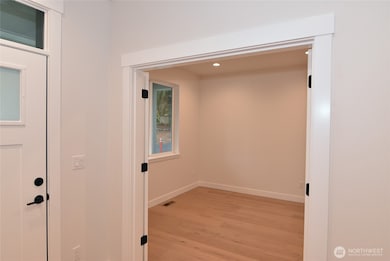 1105 Whidbey St, Bellingham, WA 98229 - photo 3