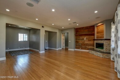 Great Room - 4682 Sharp Shooter