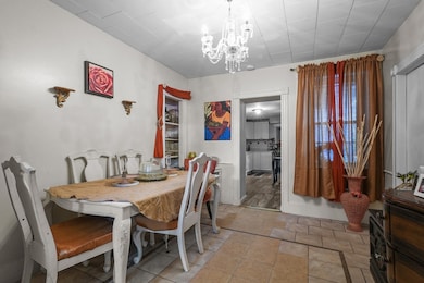 32 Orchard St, Lawrence, MA 01840 - photo 5