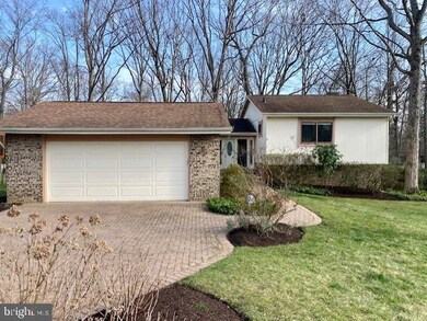 5401 Southport Ln, Fairfax, VA 22032 - photo 3