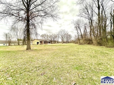 3840 N 25th St, Otter Creek Township, IN 47805 - photo 4