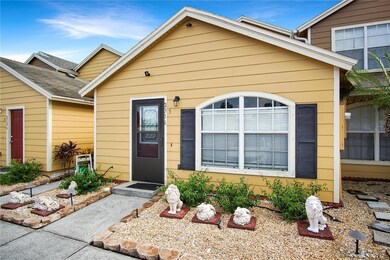 2316 Fan Palm Dr unit LOCKOUT, Davenport, FL 33897 - photo 3