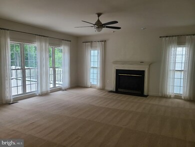 1560 Star Stella Dr, Odenton, MD 21113 - photo 2