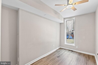 1118 W Hamburg St, Baltimore, MD 21230 - photo 7