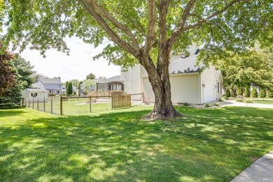 14468 Meadow Run Ct, Granger, IN 46530 - photo 4