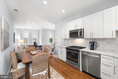 611 2nd St NE unit 3, Washington, DC 20002 - photo 6