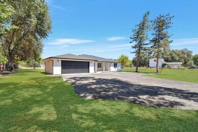 17809 Lasso Loop, Penn Valley, CA 95946 - photo 2