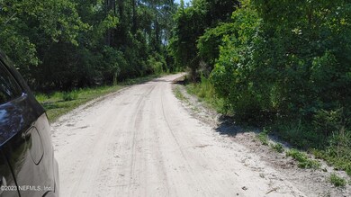 Road facing Ocala Dr
