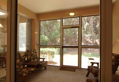 8601 Little Swift Cir, Jacksonville, FL 32256 - photo 5