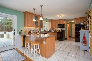 11 Emily Ln, Easthampton, MA 01027 - photo 6