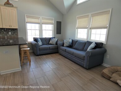 109 W Pelican Way, Lavallette, NJ 08735 - photo 4