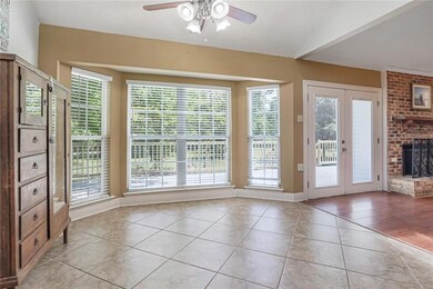 LARGE OPEN BREAKFAST AREA FEATURES FRESHLY CLEANED
