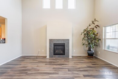 1105 E Shady Ridge Dr, Kuna, ID 83634 - photo 5