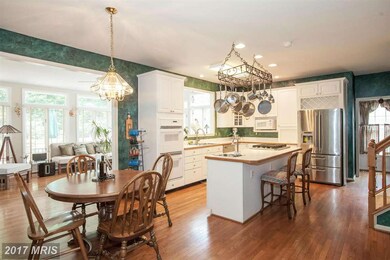 7917 Bressingham Dr, Fairfax Station, VA 22039 - photo 4