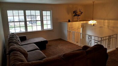 79 Alameda Dr, Carpentersville, IL 60110 - photo 4