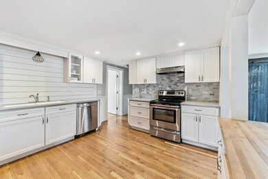 5 Meadowview Rd, Foxboro, MA 02035 - photo 5