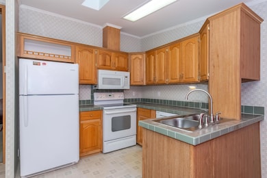 47 Murray Dr, Rochester, NH 03868 - photo 3