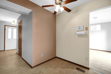 4935 Canal Cove Way Columbus Ohio-9
