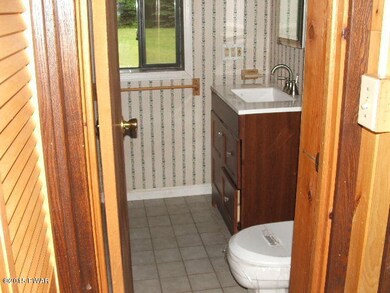 124 Corkys Rd, Hawley, PA 18428 - photo 5