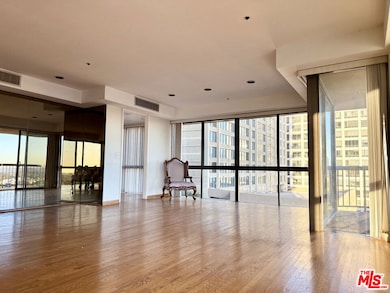 The Westford unit 505, Los Angeles, CA 90024 - photo 4