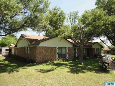 2068 Moores Mill Rd, Temple, TX 76504 - photo 2