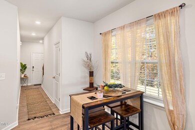 Entry Hall/Dining