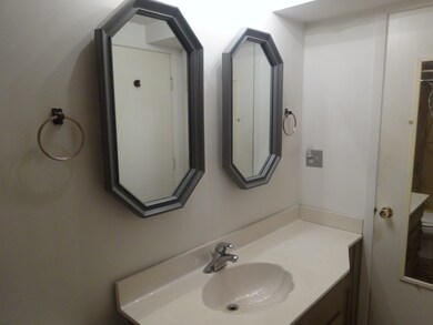 18340 Le Claire Ave, Country Club Hills, IL 60478 - photo 5